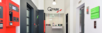 Q-Park banner